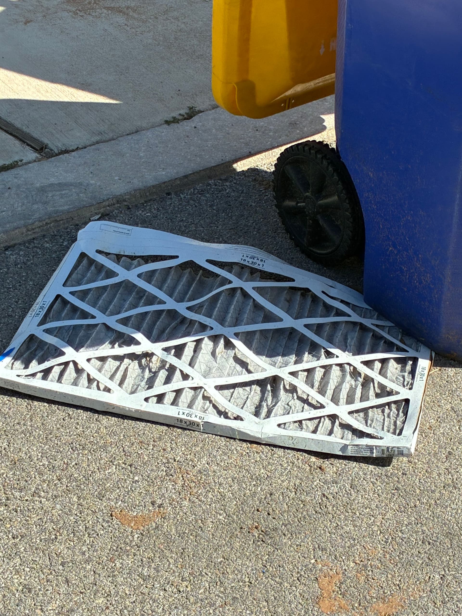 Gallery photos for What a Neglected AC System Actually Looks Like Inside: Image #3