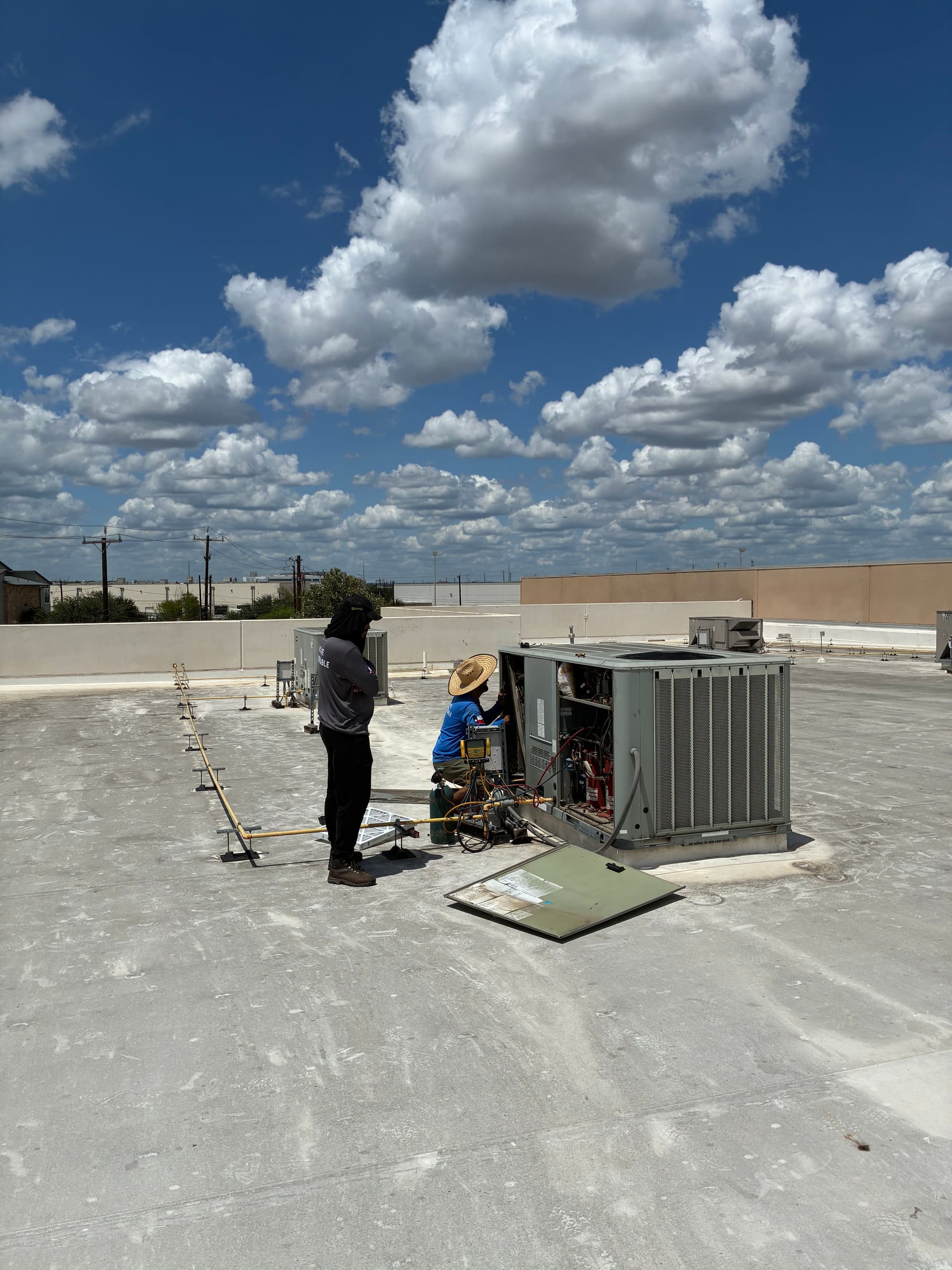 Gallery photos for Rooftop AC Repair on a Commercial Unit That Needed Attention: Image #2