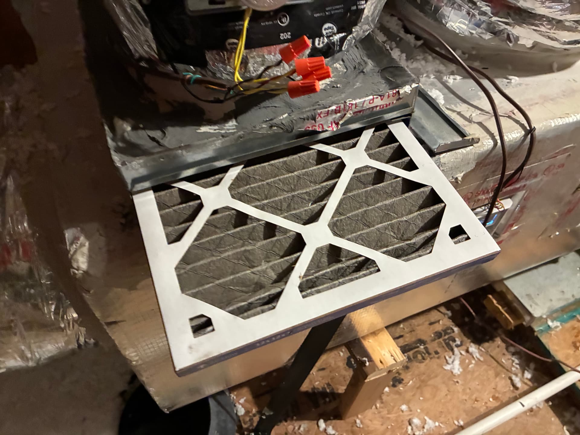 Gallery photos for What a Neglected AC System Actually Looks Like Inside: Image #2
