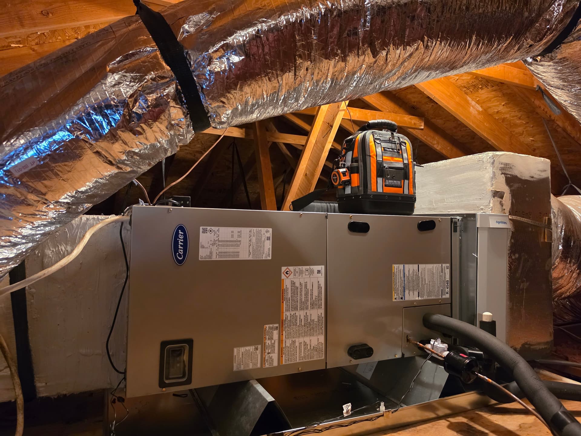 Reliable Carrier Heat Pump Installation image